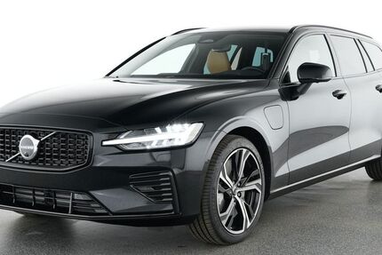 Volvo V60 4.621 km 49.900 &euro; Crailsheim 74564