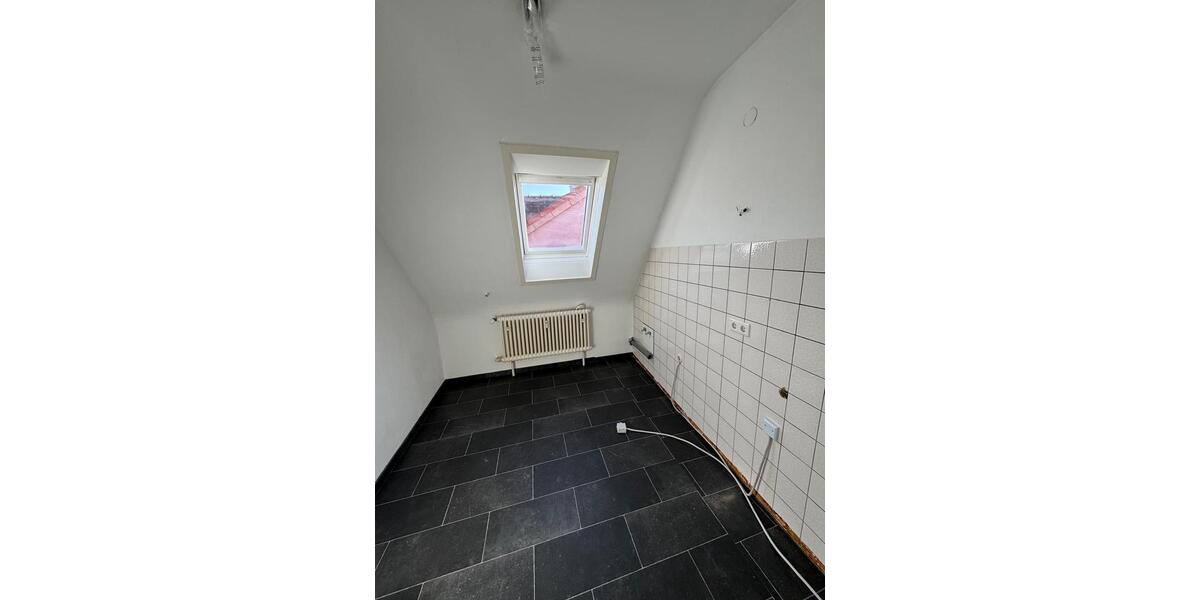 Dachgeschoßwohnung Wiesloch - 3 Zimmer, 53 m&sup2;, 750&euro; | Angebot:26237115