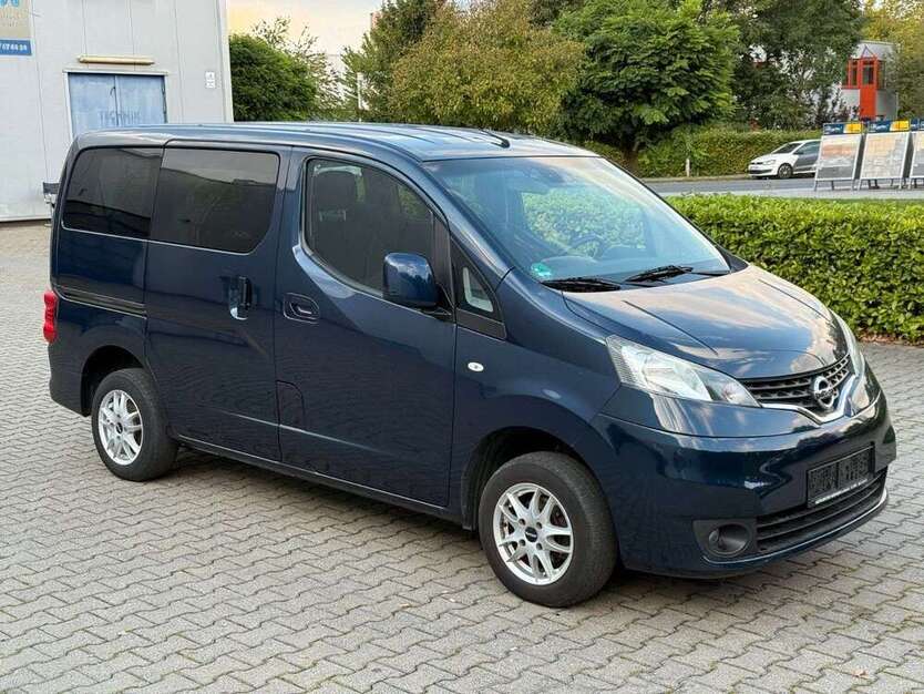 NV200