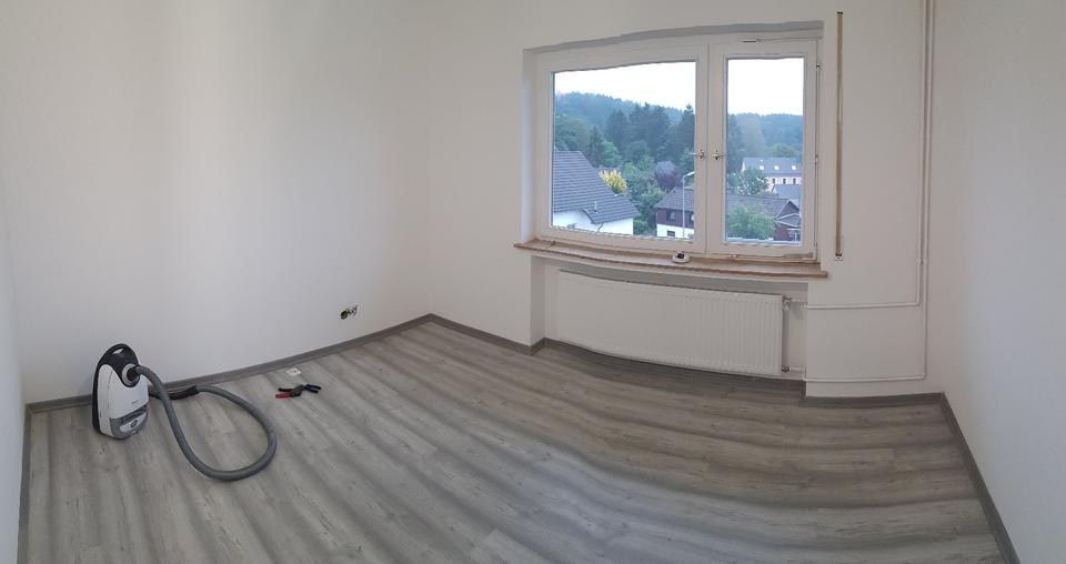 Etagenwohnung Marienheide - 5 Zimmer, 105 m&sup2;, 840&euro; | Angebot:25053448
