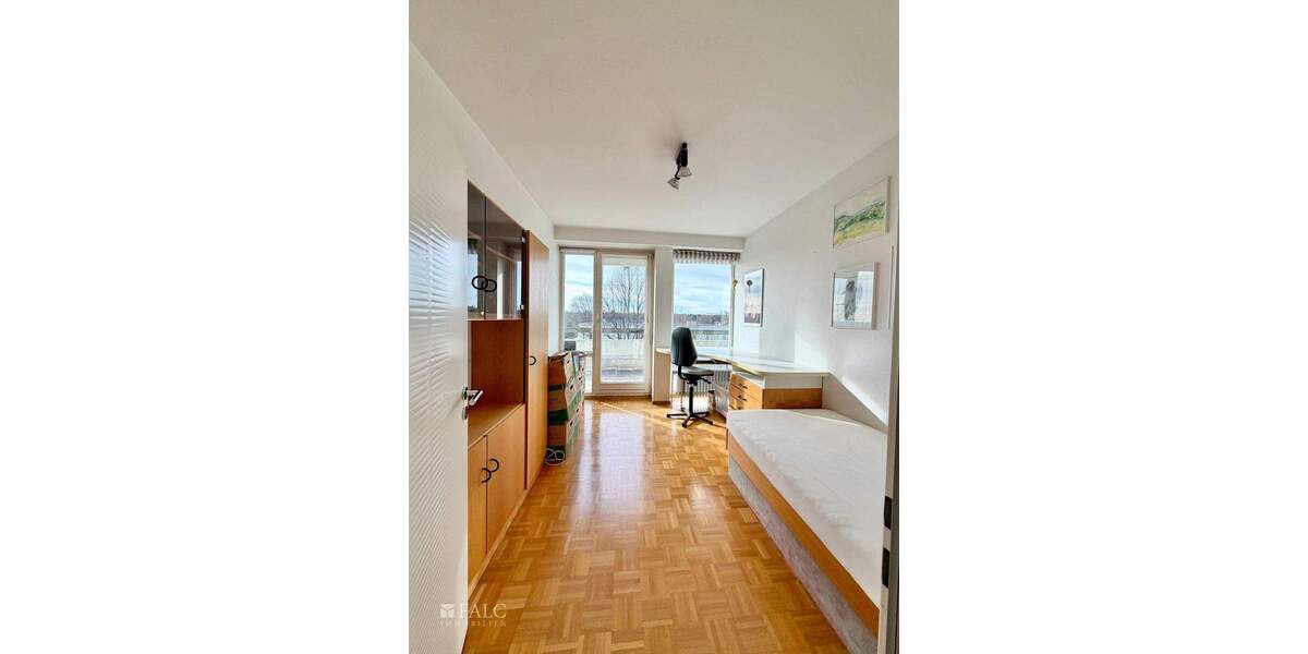 Etagenwohnung Gauting - 4 Zimmer, 158 m&sup2;, 799.000&euro; | Angebot:25698595