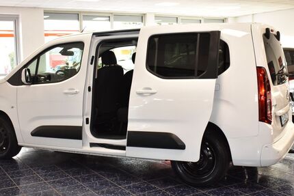Opel Combo Life 166.434 km 12.470 &euro; Nürnberg 90431
