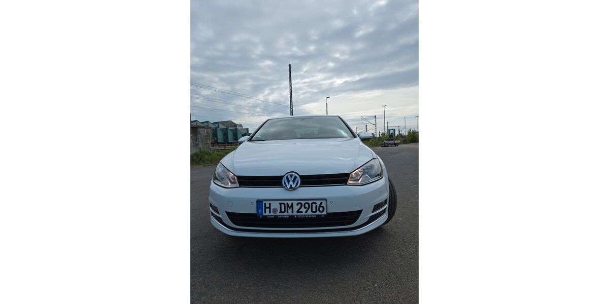 VW Golf 140.000 km 10.700 &euro; Laatzen 30880