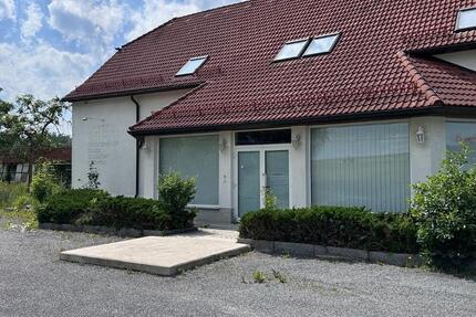 400 m² zu vermieten oder Kauf Gewerbe oder auch Wohnraum Haus. zimmer