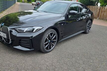 BMW i4 23.400 km 44.900 &euro; Werl 59457