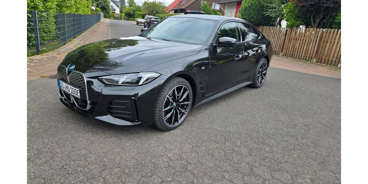 BMW i4 23.400 km 44.900 &euro; Werl 59457