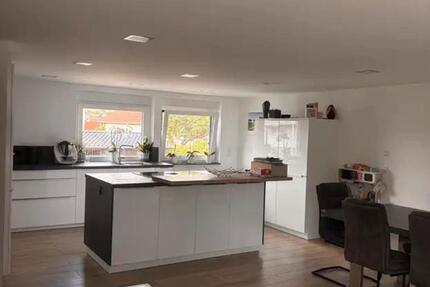 Modernes Familienglück- Haus mit Garten Terrasse große Garage 4.5 zimmer