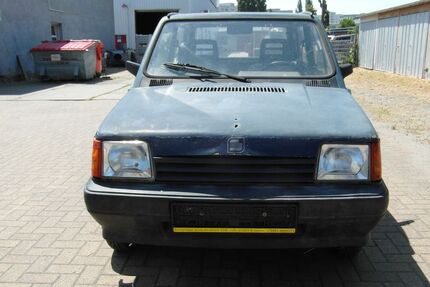 Seat Marbella 68.213 km 900 &euro; Dresden 01237