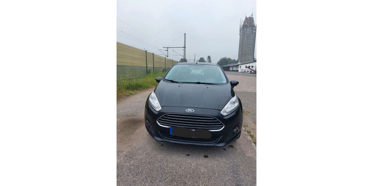 Ford Fiesta 88.000 km 6.900 &euro; Brokstedt 24616