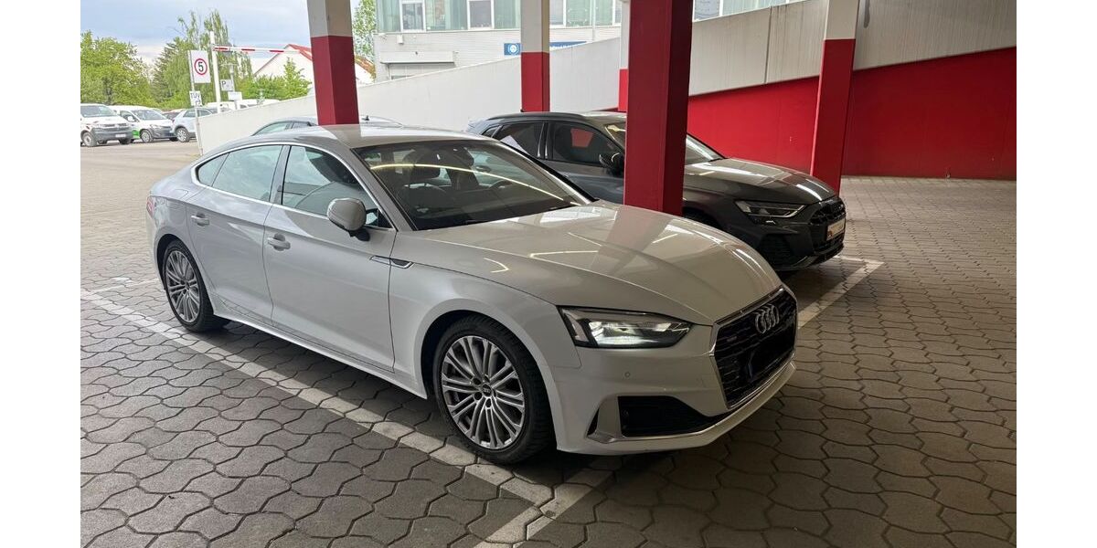 Audi A5 105.000 km 28.300 &euro; Stuttgart 70435