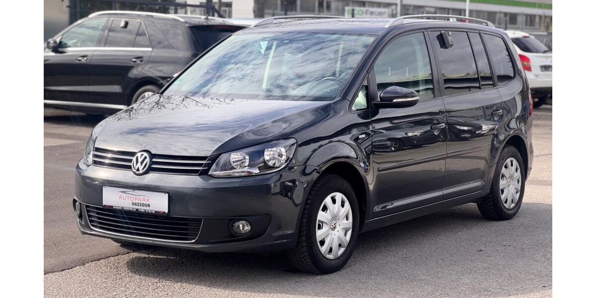 VW Touran 226.853 km 4.999 &euro; Sulz a. N 72172