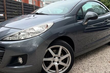 Peugeot 207 220.000 km 2.450 &euro; Köln 50674