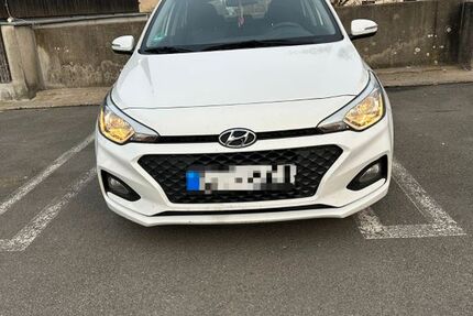 Hyundai i20 78.769 km 8.500 &euro; Wenzenbach 93173