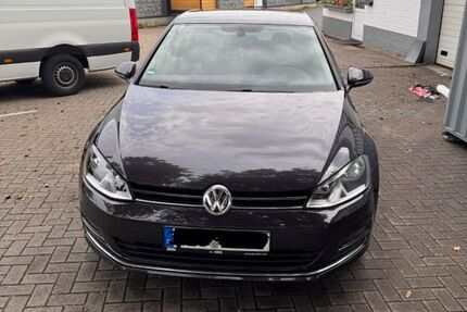 VW Golf 115.000 km 8.600 &euro; Bocholt 46395