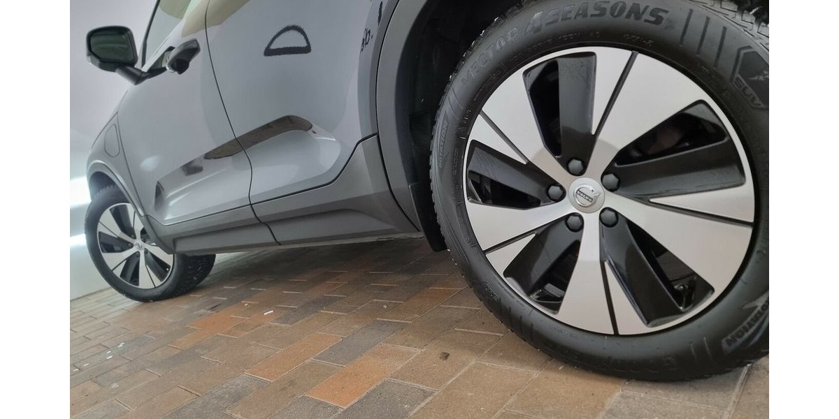 Volvo XC40 Hybrid 2WD PHEV LED AHK Navi Kamera 69.100 km 25.850 &euro; Garrel 49681
