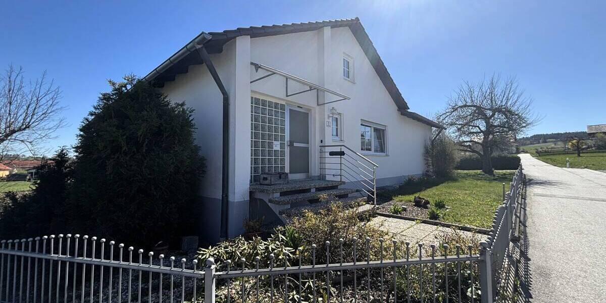 Bungalow Haarbach Rainding - 5 Zimmer, 140 m&sup2;, 309.000&euro; | Angebot:26243675