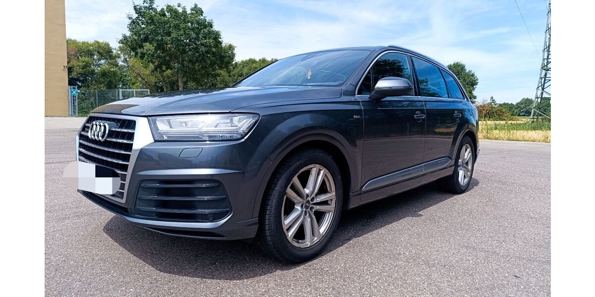 Audi Q7 160.000 km 30.900 &euro; Offenburg 77652