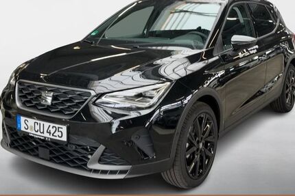 Seat Arona 9.900 km 23.990 &euro; Stuttgart-Feuerbach 70469