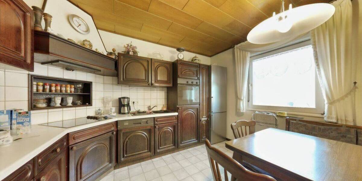 Einfamilienhaus Sundern - 7 Zimmer, 175 m&sup2;, 225.000&euro; | Angebot:26176291