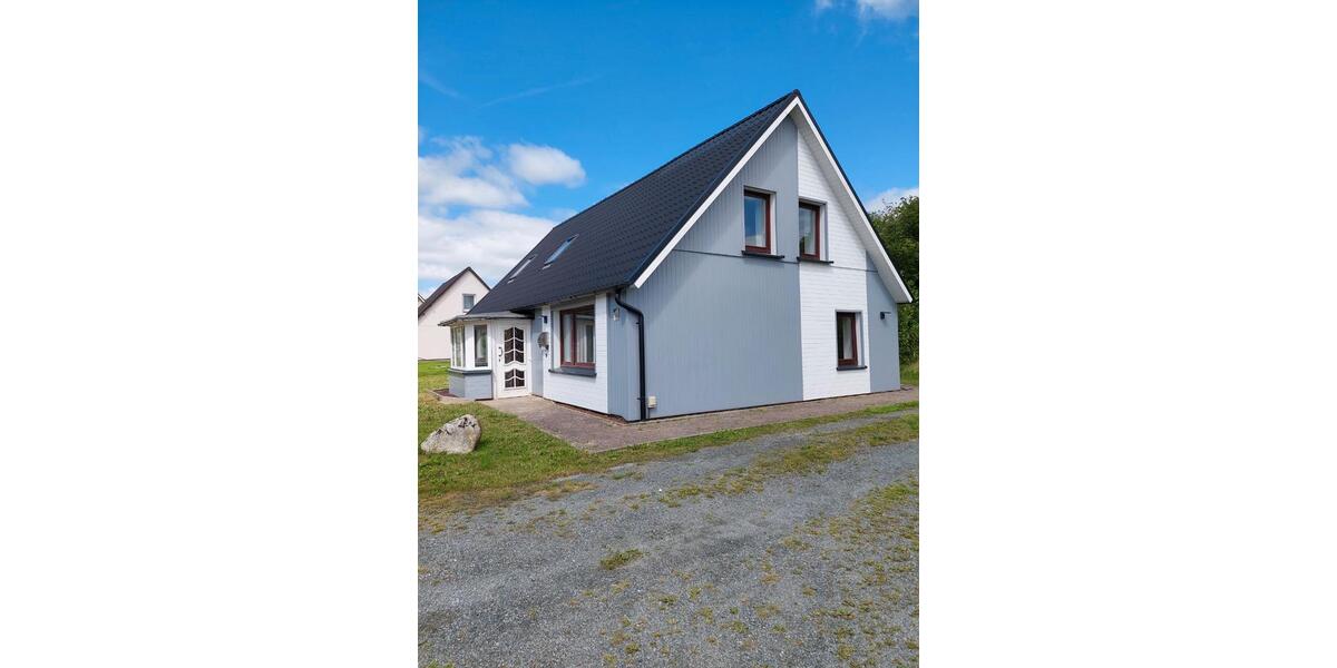 Einfamilienhaus Hemmoor - 4 Zimmer, 135 m&sup2;, 225.000&euro; | Angebot:27269830