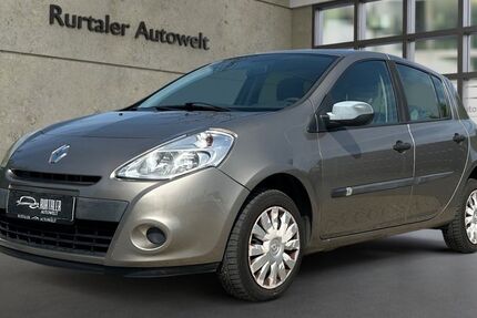 Renault Clio 230.000 km 1.999 &euro; Jülich 52428