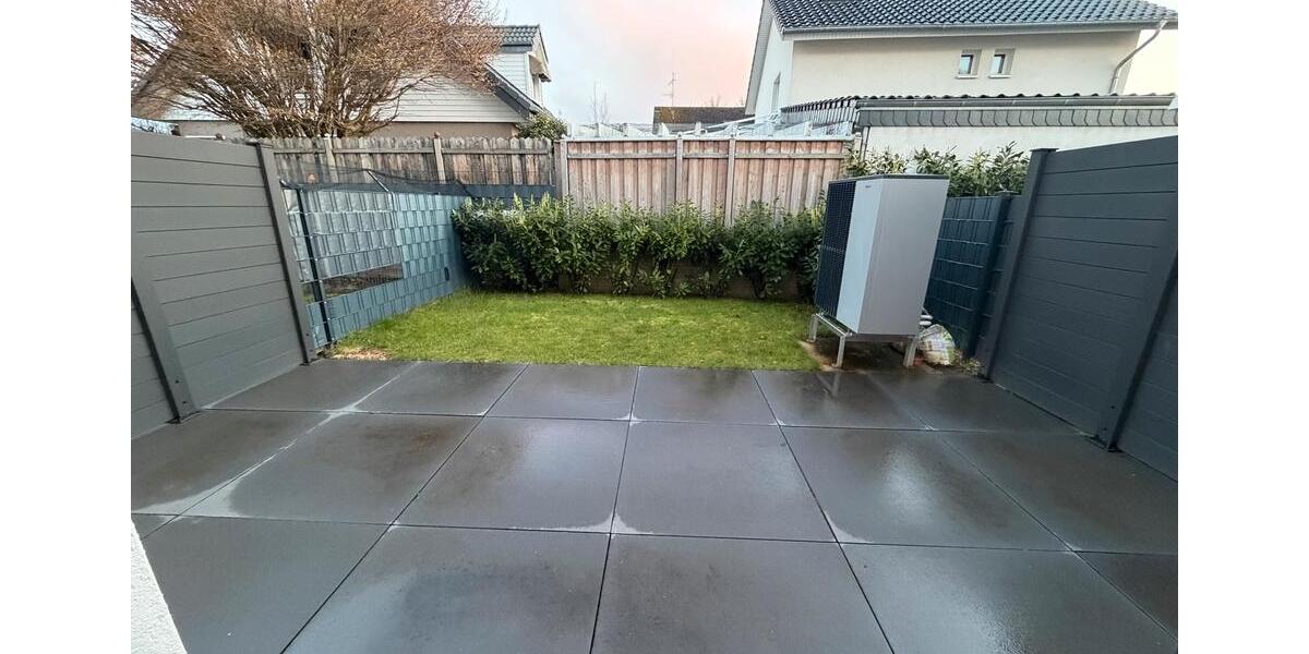 Reihenhaus Troisdorf - 5 Zimmer, 155 m&sup2;, 2.090&euro; | Angebot:25926282