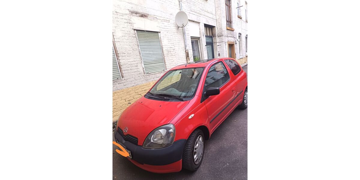 Toyota Yaris 220.000 km 1.200 &euro; Bruchsal 76646