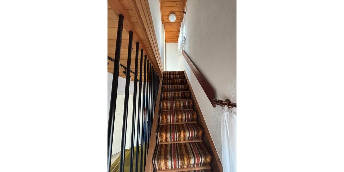 Doppelhaushälfte (95 m²) mit viel Potential 4 zimmer