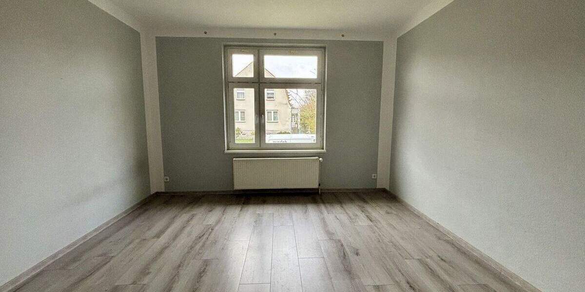 Doppelhaushälfte Bützow - 6 Zimmer, 150 m&sup2;, 260.000&euro; | Angebot:25198183