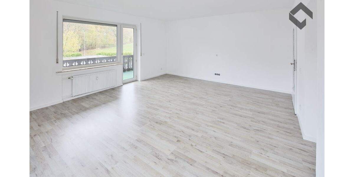 Erstbezug nach Renovierung - großzügige Wohnung mit Balkon & Garten 4 zimmer