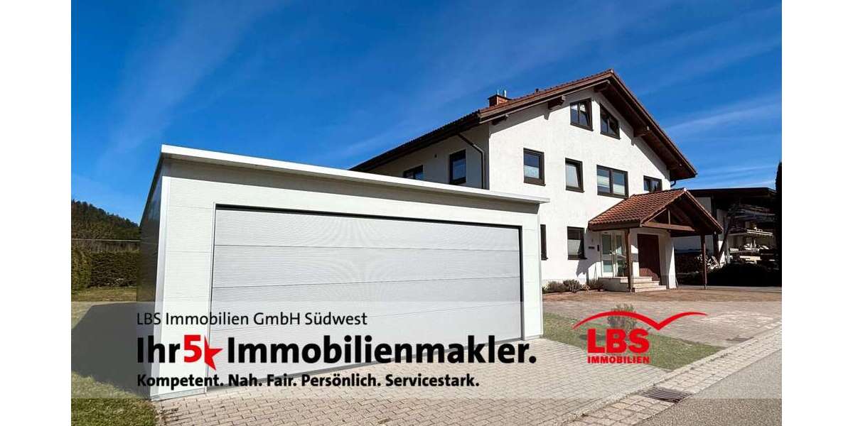 Haus zum Kaufen in Titisee-Neustadt 750.000 € 160 m² 7 zimmer