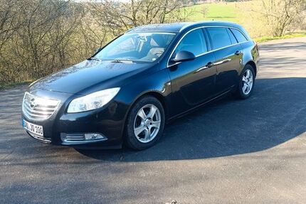 Opel Insignia 252.000 km 2.799 &euro; Kopp 54574