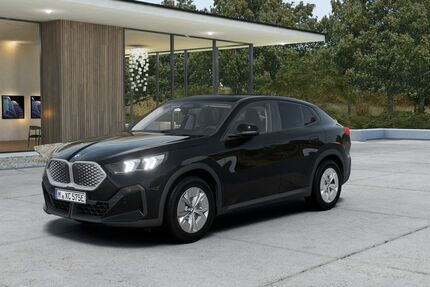 BMW iX2 2.434 km 39.440 &euro; Berlin 13593