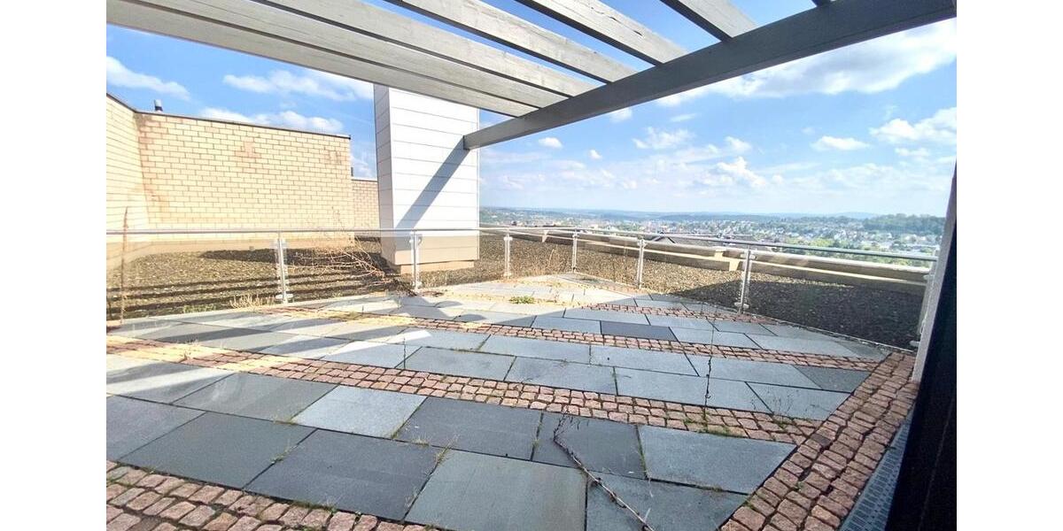 Einfamilienhaus Hof Neuhof - 5 Zimmer, 326 m&sup2;, 1.950&euro; | Angebot:26096955
