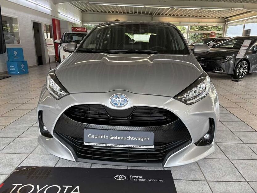 Yaris
