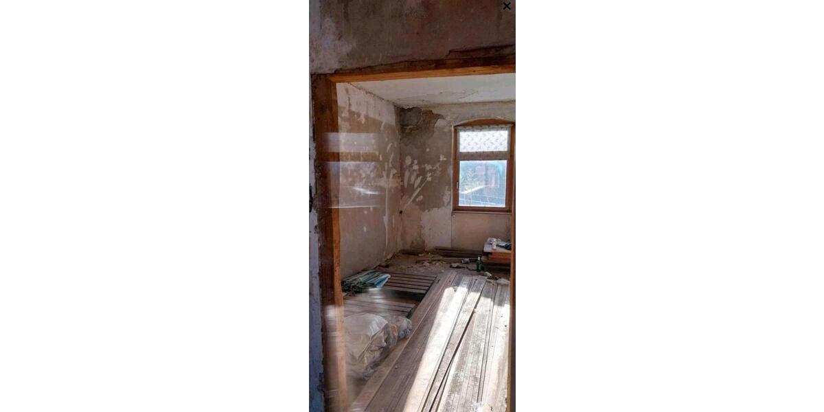 Mehrfamilienhaus, Wohnhaus Burg - 10 Zimmer, 307 m&sup2;, 90.000&euro; | Angebot:26517206