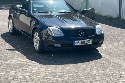 Mercedes-Benz SLK 200 61.000 km 10.900 &euro; Monheim am Rhein 40789
