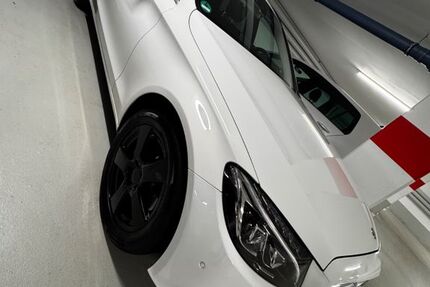 Mercedes-Benz 220 193.500 km 13.999 &euro; Kehl 77694