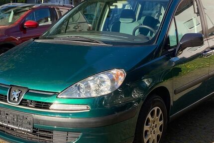 Peugeot 807 161.000 km 4.990 &euro; Kassel 34132