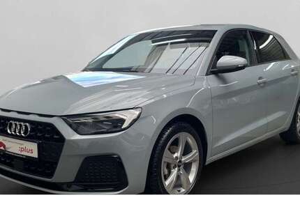 Audi A1 8.034 km 27.710 € Freising 85356