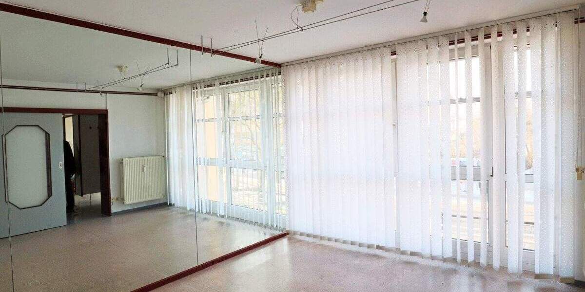 Gewerbeobjekt Bad Füssing - 4 Zimmer, 340.000&euro; | Angebot:25744115