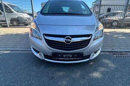 Opel Meriva 140.413 km 5.000 &euro; Fürth 90763