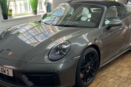 Porsche 992 6.900 km 183.500 &euro; Frickenhausen 72636