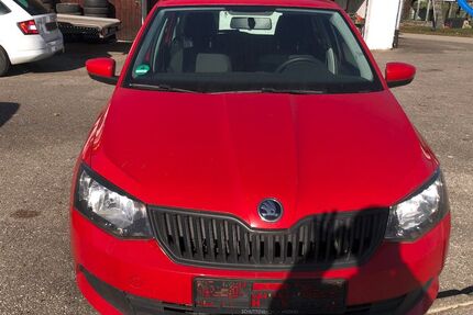 Skoda Fabia 193.214 km 4.900 &euro; Traunstein 83278