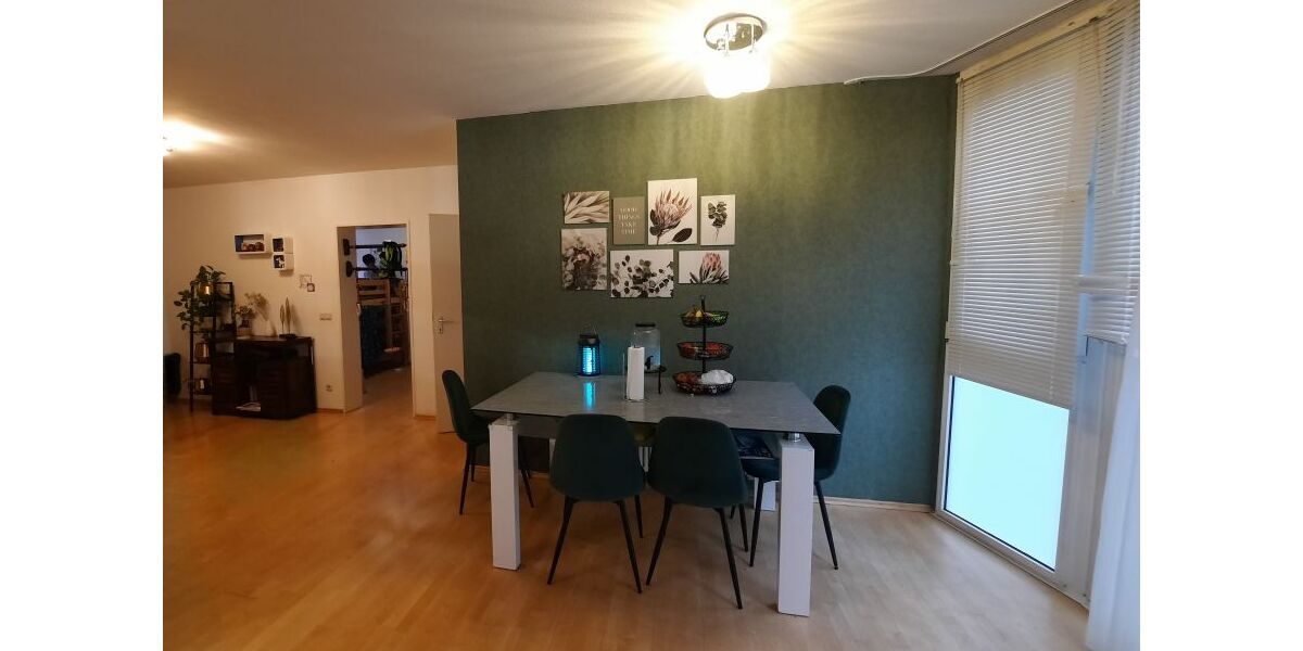 Provisionsfrei* Attraktive 2,5-Zimmer Wohnung mit Balkon und Garage in Taufkirchen - Etagenwohnung Taufkirchen | Angebot:26227931