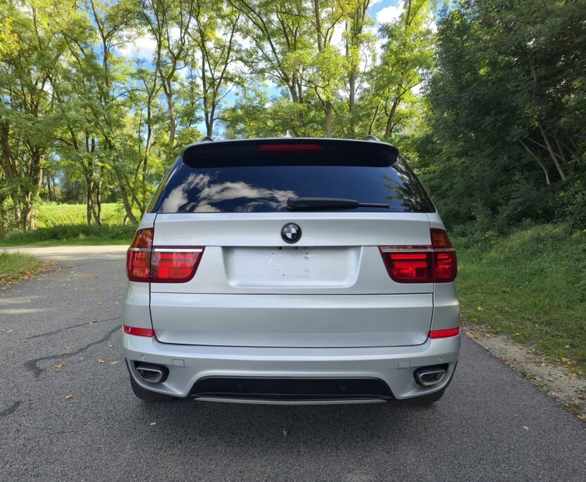 BMW X5 249.999 km 17.900 € Regensburg 93019