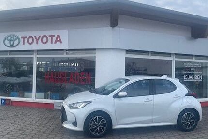 Toyota Yaris 29.500 km 19.400 &euro; Cham 93413
