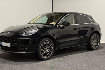 Porsche Macan 99.856 km 32.490 &euro; Ellerbek 25474