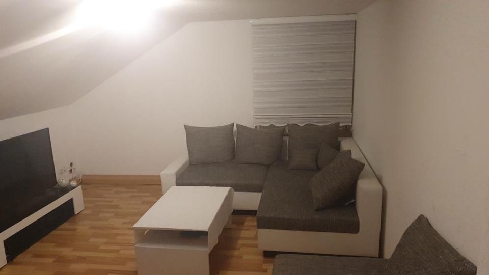 Dachgeschoßwohnung Donaueschingen - 4 Zimmer, 69 m&sup2;, 162.500&euro; | Angebot:25589393