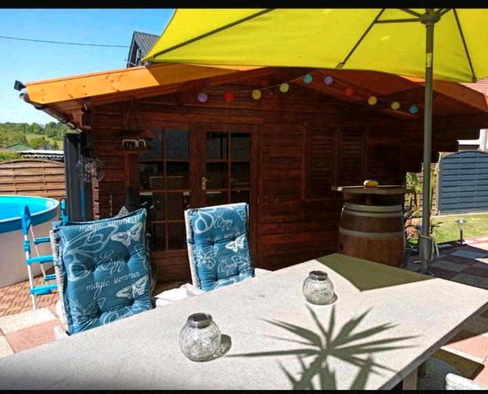 Mehrfamilienhaus, Wohnhaus Schiffweiler - 9 Zimmer, 300 m&sup2;, 228.000&euro; | Angebot:27120412